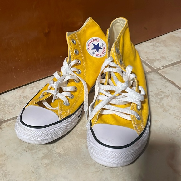 Converse Shoes - Yellow All-Star Converse